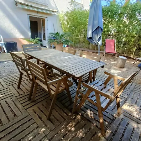 Magnificent Of 20 M With Terrace Apartament