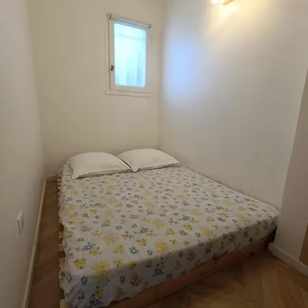 Magnificent Of 20 M With Terrace Bandol